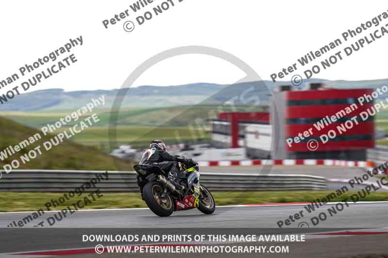 cadwell no limits trackday;cadwell park;cadwell park photographs;cadwell trackday photographs;enduro digital images;event digital images;eventdigitalimages;navarra;no limits trackdays;peter wileman photography;racing digital images;trackday digital images;trackday photos